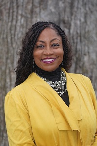 NixHeadshot_2025b
